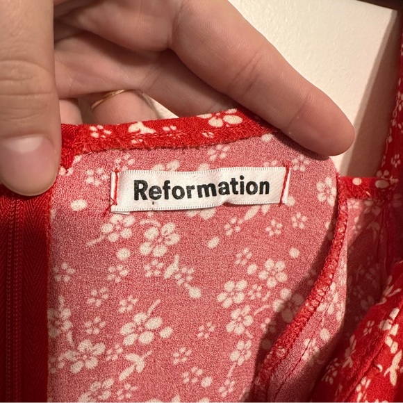 Reformation Kopa Mini Dress in Merci Red Floral size 2 - Picture 7 of 9